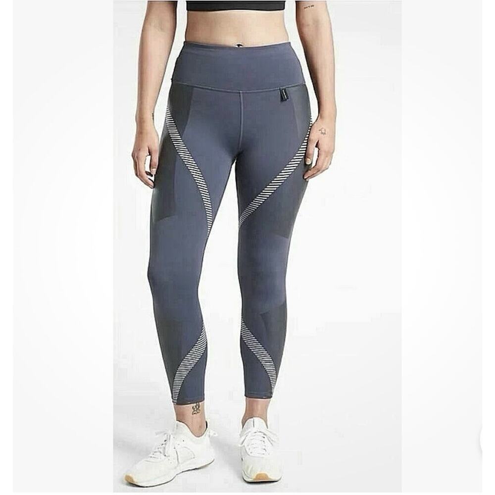 Athleta Allyson Felix Medieval Violet Legend 7/8 Tight Legging Size Small